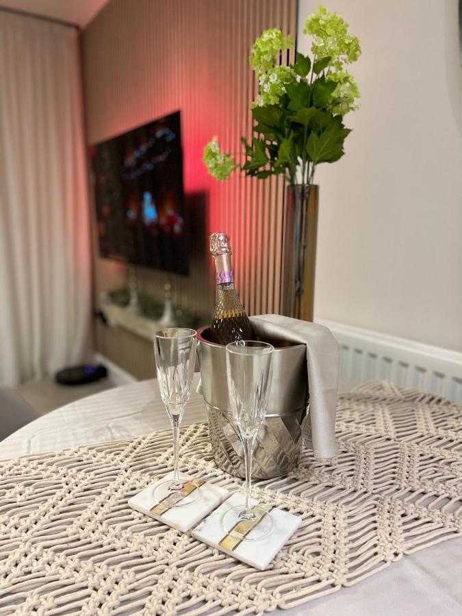 Cozen Villa Edgware Kültér fotó